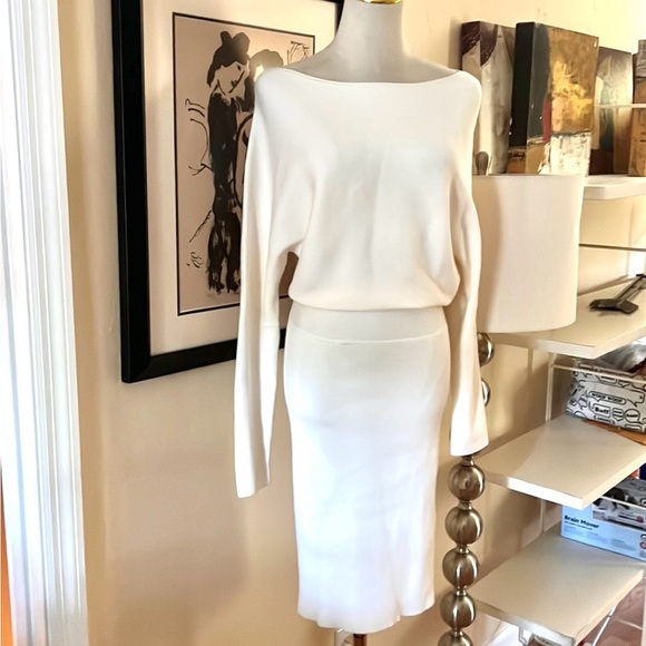 BANANA REPUBLIC, COLLETA, Off-Shoulder Cream Sweater Dress,Sophisticated, Size S - Picture 13 of 15